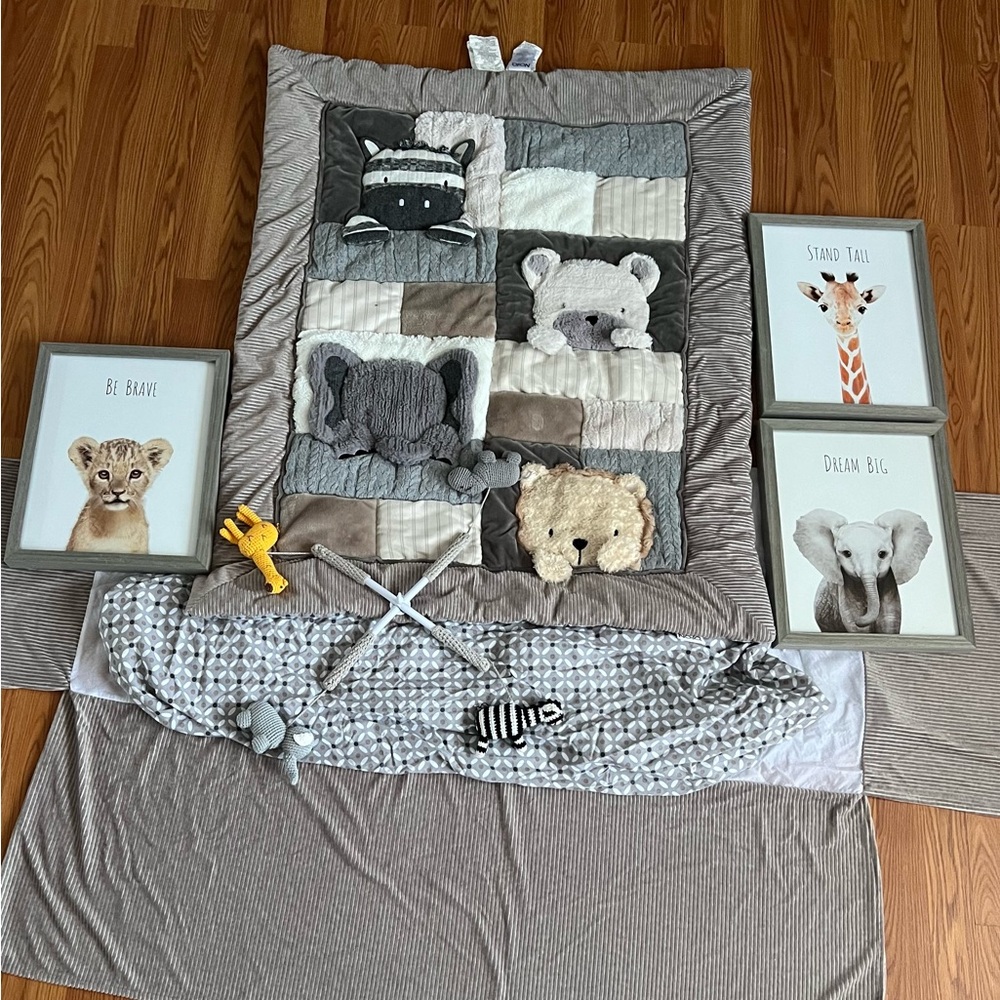 Gray and White Animal-Themed Baby Quilt Set